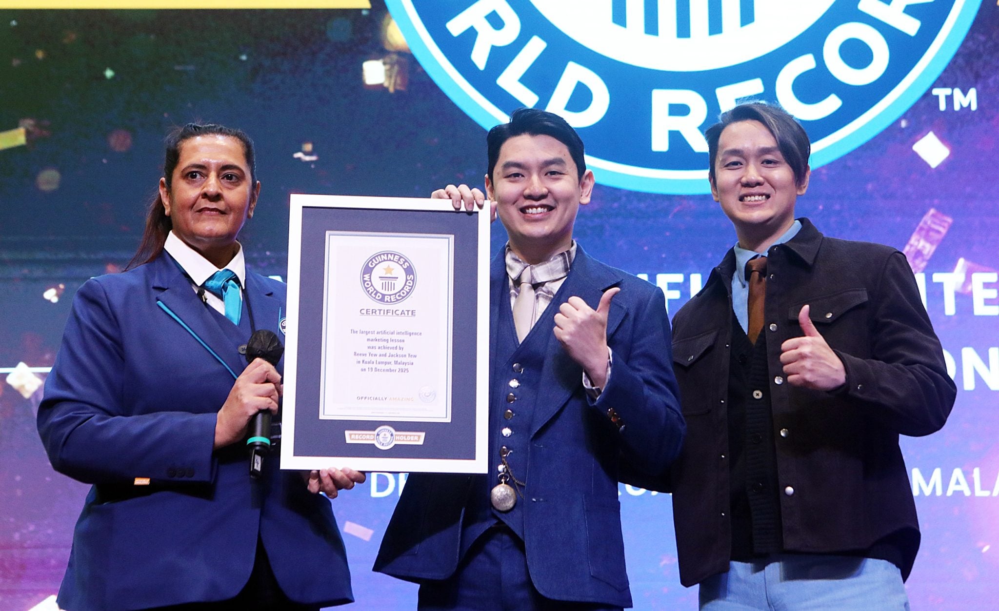 《星洲日报》对 Reeve Yew 与 Jackson Yew 出席吉尼斯世界纪录现场的报道